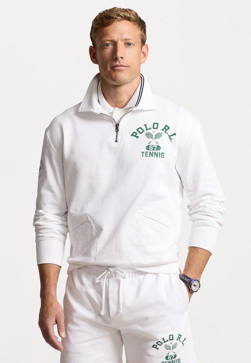 Polo Ralph Lauren WIMBLEDON FLEECE COLLARED SWEATSHIRT - Long sleeved top - ceramic white