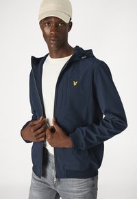 Lyle & Scott JACKET - Lengva striukė - dark navy
