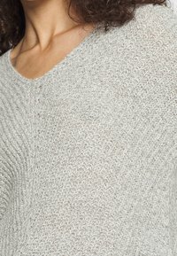 JDY Tall Trui - light grey