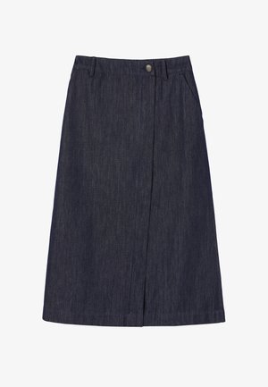 Falda vaquera azul oscuro hasta la rodilla con cierre de botones, trabillas para cinturón y bolsillos laterales, mostrada sobre un fondo blanco.