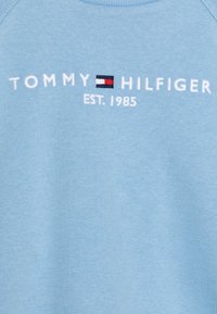 Tommy Hilfiger ESSENTIAL EMBROIDERED - Mikina - vessel blue