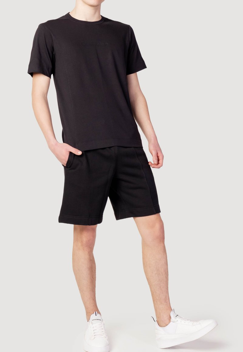 Calvin Klein Performance T-shirt basic zwart Calvin Klein Performance T-shirt basic zwart