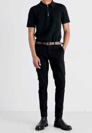 Chino - black