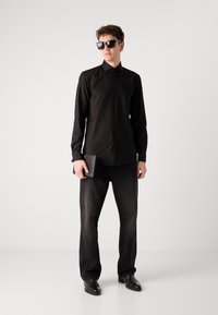 BOSS HANK SPREAD - Košeľa - black