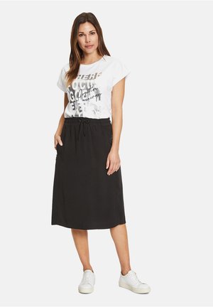 A-line skirt - black