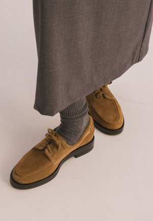 BALAGAN Chaussures bateau - soil