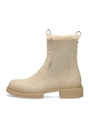 Botte de cheville beige avec une finition en daim, tissu côtelé en haut, bord en fausse fourrure, fermeture éclair sur le côté et semelle en caoutchouc texturé.