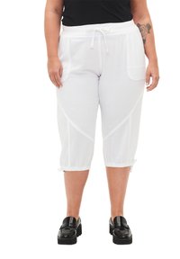 Zizzi - CAPRI - Shorts - bright white Thumbnail-Bild 1