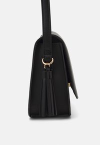 Even&Odd Torba čez telo - black