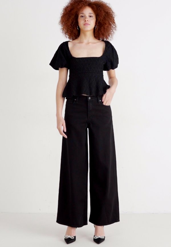 BAGGY BECKER - Wide Leg3