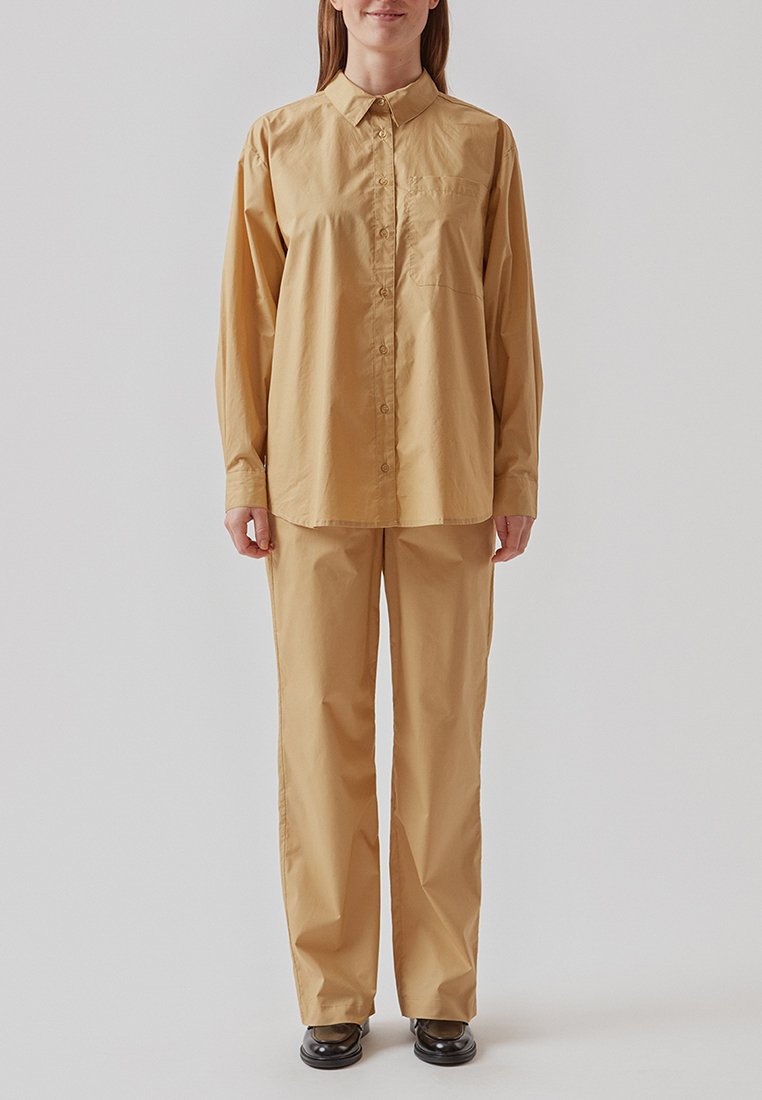 Modström Broek mosterdgeel