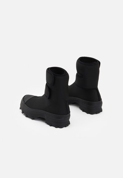CAMPERLAB TRAKTORI UNISEX - Stivaletti - black