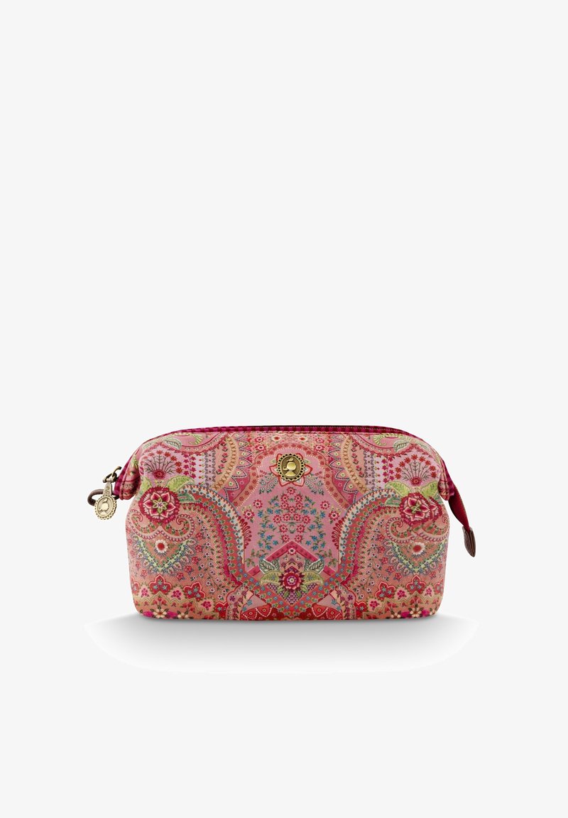 Cosmetic tas met een roze paisley patroon, gouden accenten en een ritssluiting. Gemaakt van duurzaam stof, met bloem- en geometrische ontwerpen.