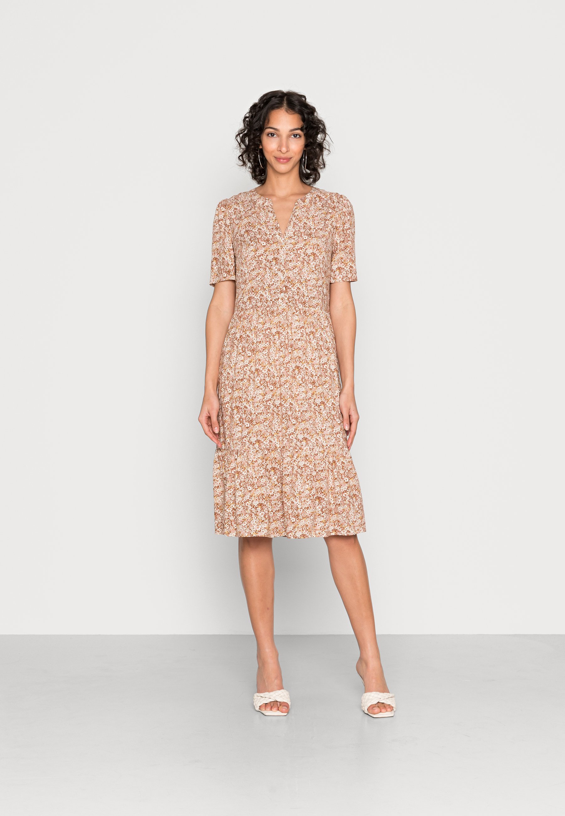 Soyaconcept SC-DONNA 3 - Jurk - light pink/roze - Zalando.nl