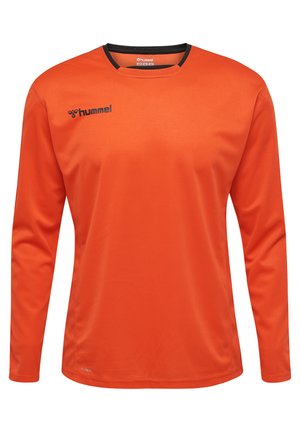 Langsleeve oranje sporttrui gemaakt van ademend materiaal, met een zwarte kraag en een zwart logo op de linkerborst.