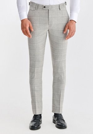 - Spodnie garniturowe