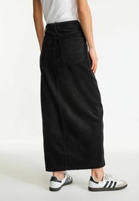 Next COLUMN  - Maxinederdele - black