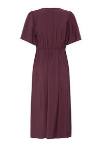 Robe midi violet foncé avec manches courtes et taille élastique, vue de dos sur fond blanc.