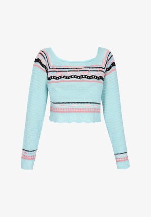 Jasnoniebieski krótki sweter z długimi rękawami, z wielokolorowymi poziomymi paskami i falbaniastym wykończeniem. Splot dzianinowy z różnymi wzorami.