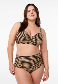 Brauna un melna svītrota bikini komplekts ar strukturētu, sastrādātu augšu ar platām siksnām un augstām biksēm ar sānu krokām.