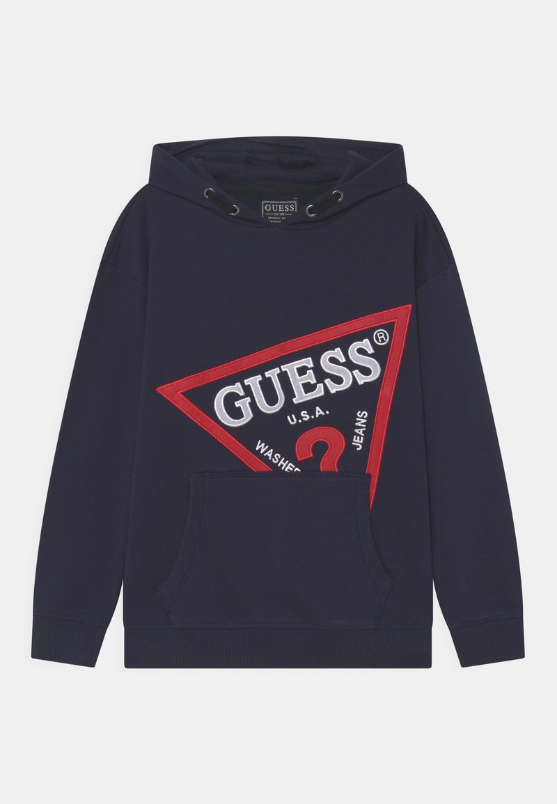 Sweat à capuche bleu marine avec poche kangourou avant et logo triangulaire Guess U.S.A. orné d'un point d'interrogation rouge sur la poitrine.