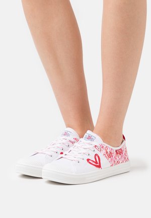 BOBS B COOL X GOLDCROWN - Trainers - white/red/pink
