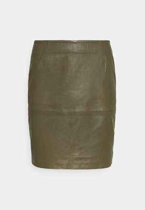 Jupe en cuir - green