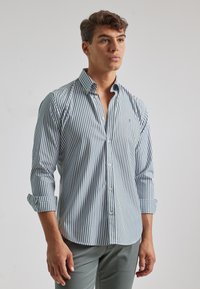 PuroEgo RAYAS - Camisa - verde