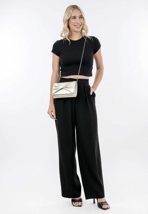 Tamaris TAS AMALIA RIBBON - Clutch - gold coloured