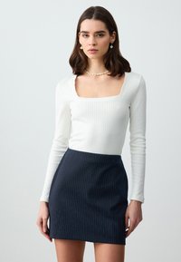 Jimmy Key SLIM FIT WAIST STRIPED - Minigonna - dark blue