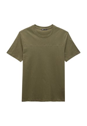 - T-shirt basic