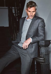 Dansaert Black Chino - grey