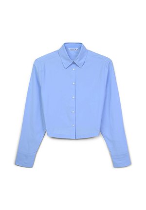Camicia cropped azzurro chiaro con maniche lunghe, chiusura a bottoni e colletto classico. Realizzata in tessuto morbido con un design pulito e sartoriale.