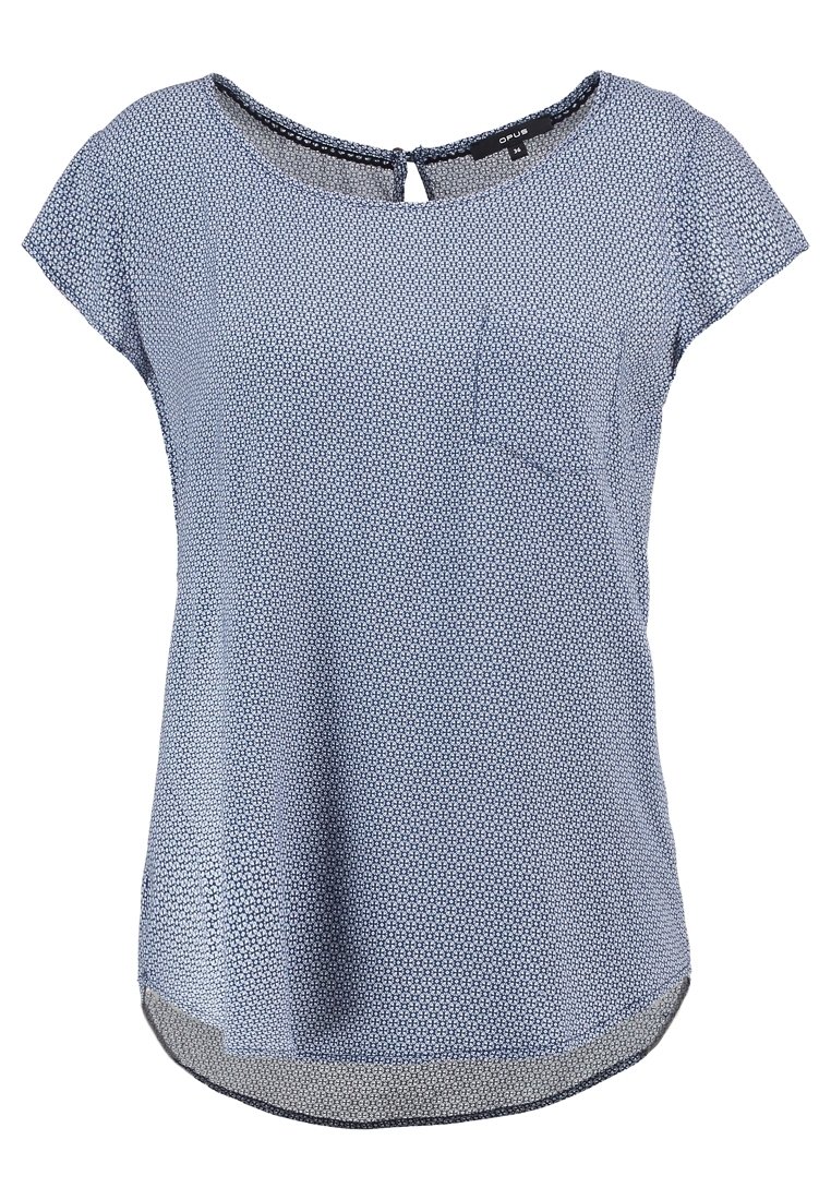 Blouse bleue à manches courtes avec motif géométrique blanc, encolure ronde, petite poche poitrine et fermeture à boucle bouton au col arrière.