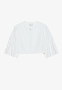 Chaqueta blanca corta con mangas amplias y acampanadas, cuello redondo y cierre de cremallera en la parte delantera. Está hecha de una tela suave con un diseño limpio.