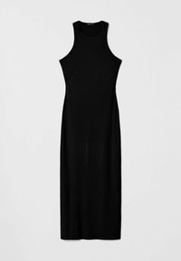 Robe midi noire côtelée avec un design sans manches, une coupe ajustée, un col rond et une texture lisse, adaptée à diverses occasions.