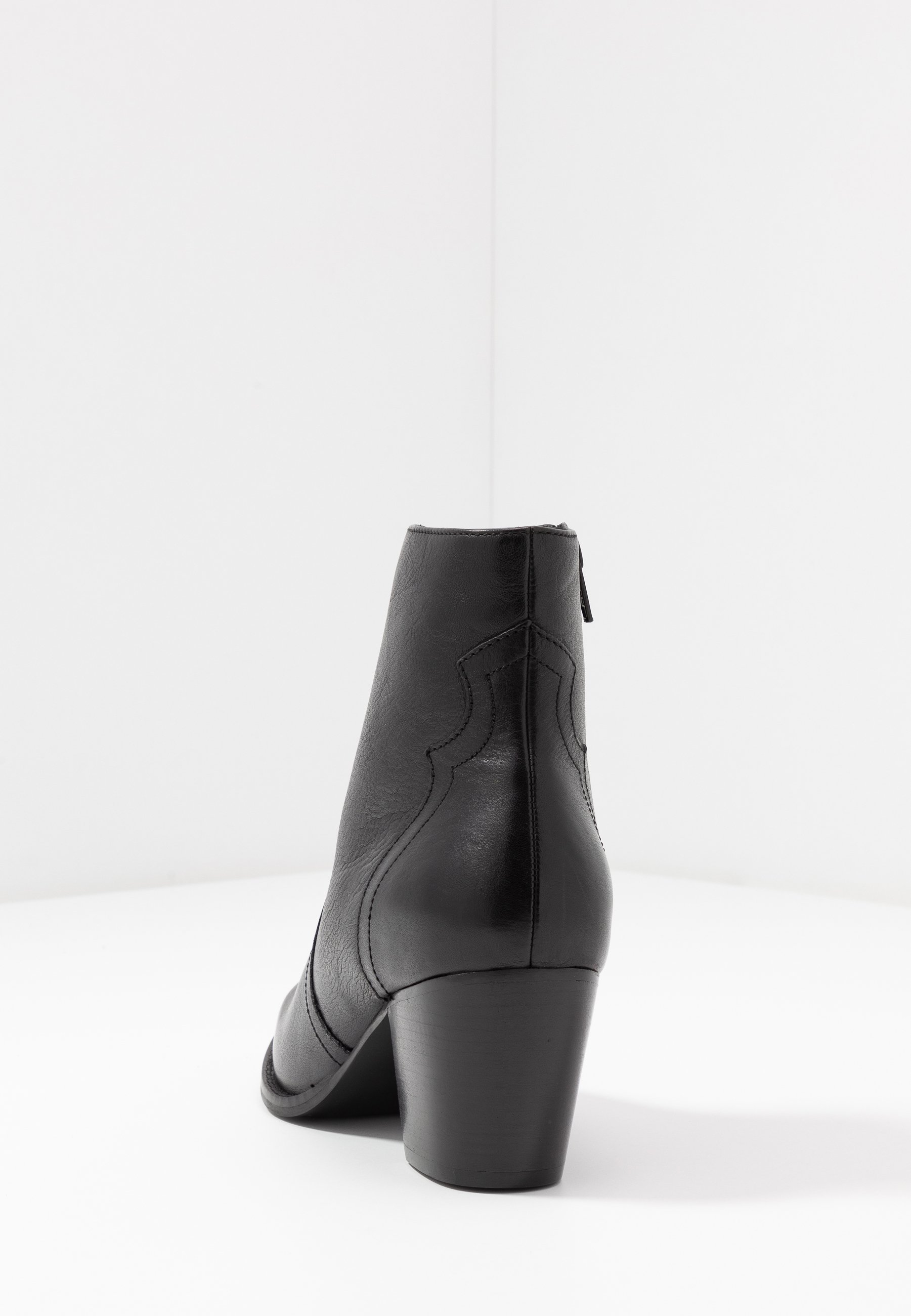 mint&berry Støvletter blacksvart Zalando.no Mint&berry Sko | Dame | Nye sko på nett hos Zalando.no