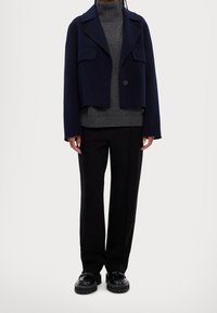 WEEKEND MaxMara Sweter