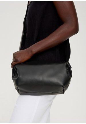 s.Oliver, Sac bandoulière - black
