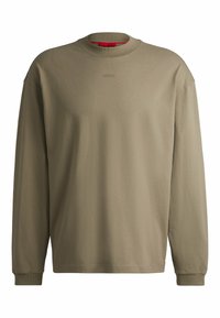 Unselected, brown nine