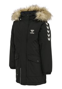 Sort isoleret parka-jakke med faux fur hætte, to forlommer, elastiske manchetter og hvid stribe detaljering langs ærmerne.