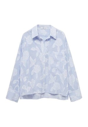 Cămașă albastră deschis cu broderie florală albă, model în dungi, mâneci lungi și un tiv curbat. Prezintă un buzunar pe piept.