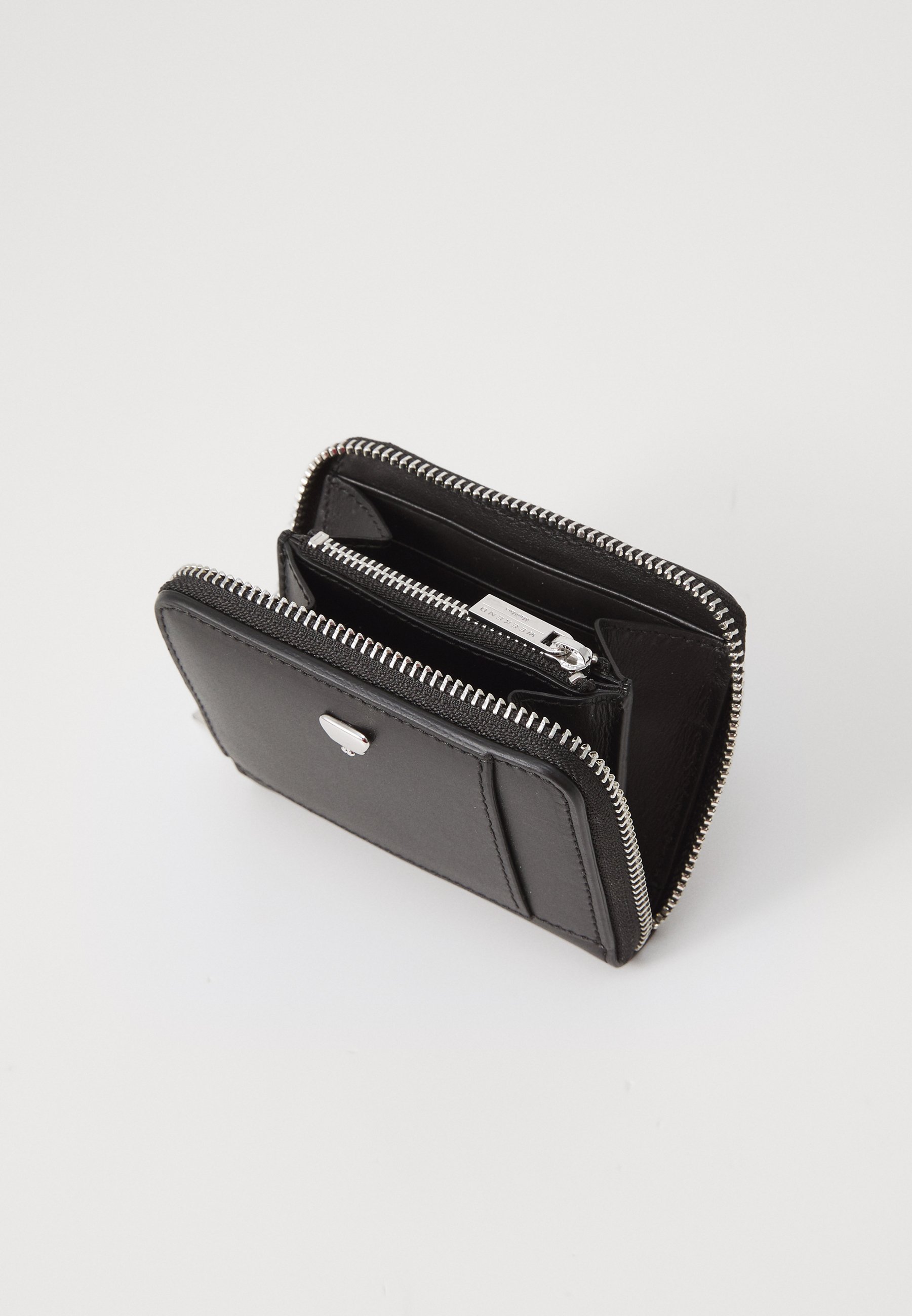 ◇MARNI◇ Logo Zip Around Wallet Black PFMI0095Q1P529800N99 Marni Zip Around Leather Wallet | Accessoires » Buy online now!