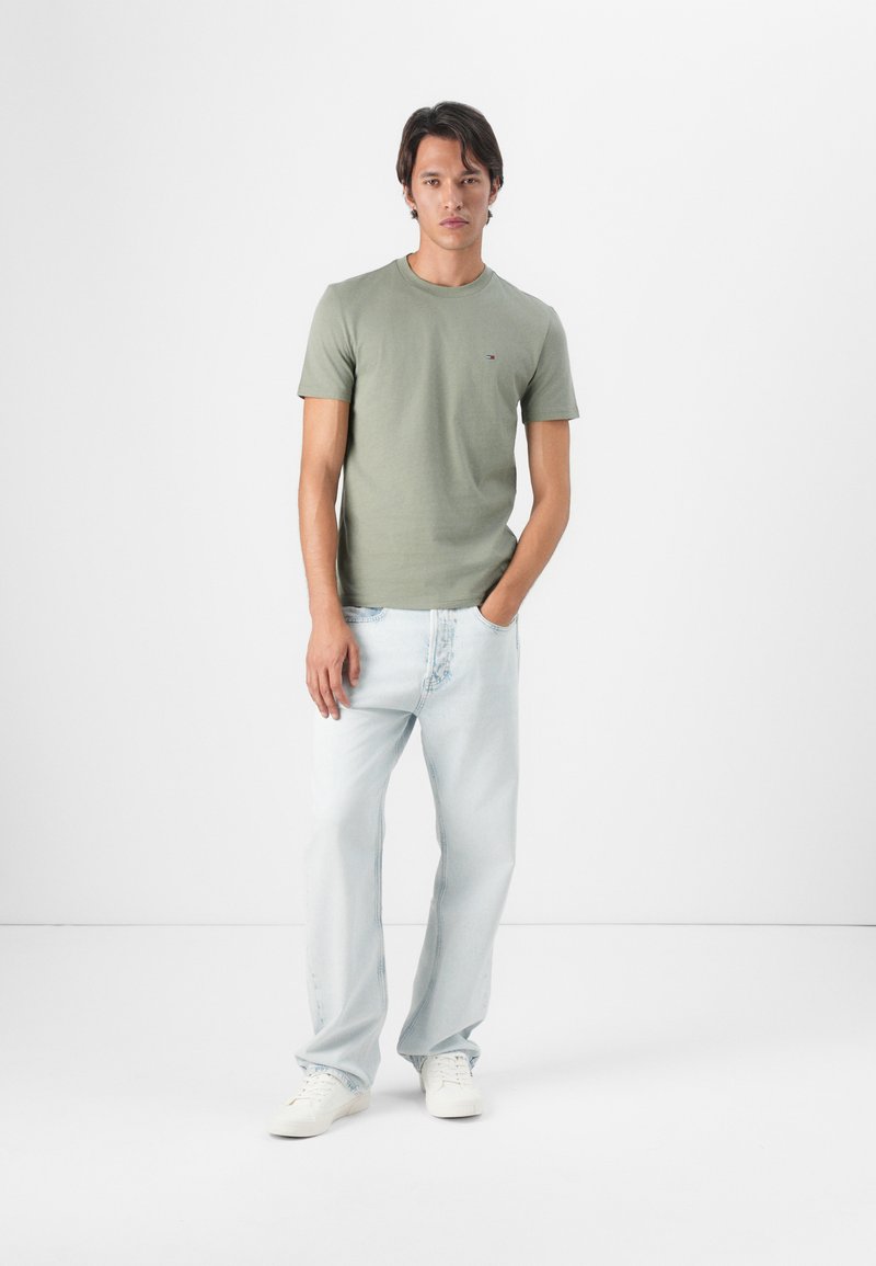 Tommy Jeans - SLIM TEE 2 PACK - T-shirt basique - ecru/utility sage, Agrandir
