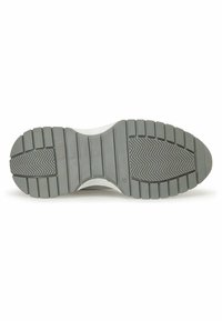 Graue Gummi-Schuhsohle mit einem strukturierten Muster, das ein Fischgrätenmuster und Rillen für Traktion aufweist. Größe 37 auf der Seite gestempelt.