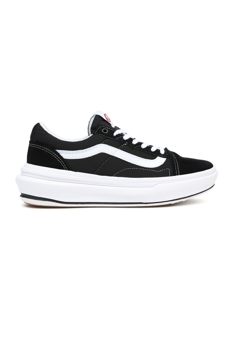 Vans - UA OLD SKOOL OVERT CC - Edzőcipő - black, Nagyítás