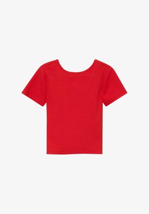 Rotes kurzärmliges geripptes Strick-Crop-Top mit Rundhalsausschnitt, auf weißem Hintergrund dargestellt.