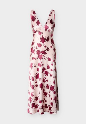 Ærmeløs lyserød kjole med dyb V-udskæring og mørk lyserødt blomsterprint, tætsiddende overdel og flydende nederdel.