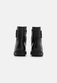 Gabor Comfort Botines con plataforma - schwarz