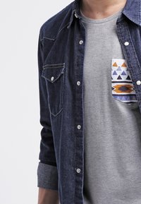 YOURTURN Triko s potiskem - mottled grey